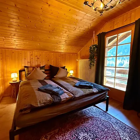 Mit Traumhafter Aussicht Auf Appartamento Orsières